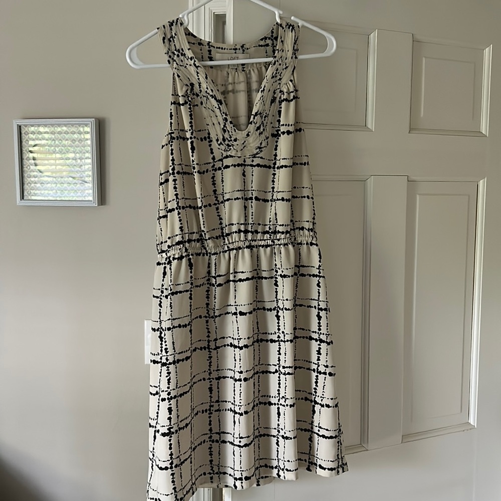 Ann Taylor Loft Navy and tan dress